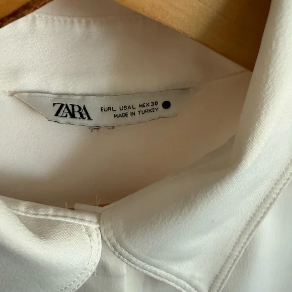 Zara White Dress Shirt Classic Long-Sleeved - Picture 3 of 3
